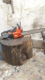 motosega Oleomac 935 x per uso ricambi