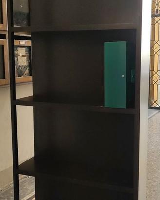 Libreria a 3 ripiani con 1 lato aperto