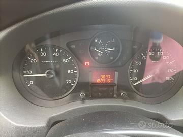 Peugeot Expert 2000 cc  130cv del 2016