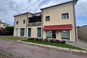 APPARTAMENTO COMPLETAMENTE RISTRUTTURATO A FRANCOL