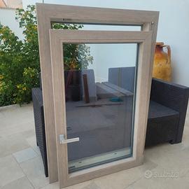 Finestra Schüco 80×120 anta-ribalta con zanzariera