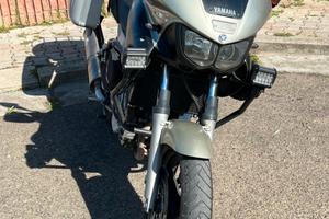 Yamaha TDM 850