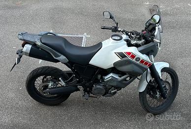Yamaha XT 660Z Ténéré – Pronta all'uso