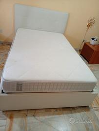 Letto  contenitore una piazza e mezza