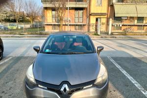 Clio IV 2012 5p 1.2 Live Gpl 75cv