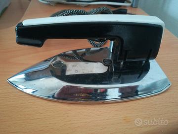 Ferro da stiro da viaggio