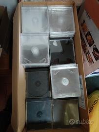 custodie CD circa 600 pezzi