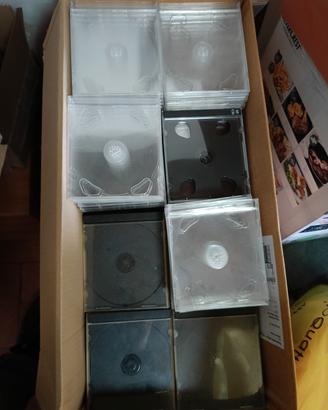 custodie CD circa 600 pezzi