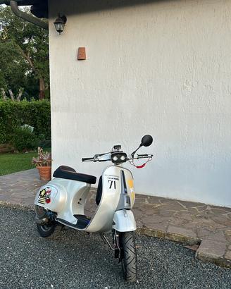 Vespa 50 special