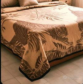 coperta vintage anni 70/80 