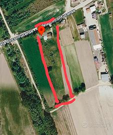 Magazzino170mq rimessa trattori con terreno fucino