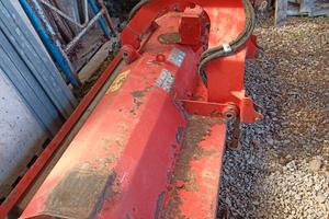 Trincia / Trinciatrice a mazze spostabile idraulic