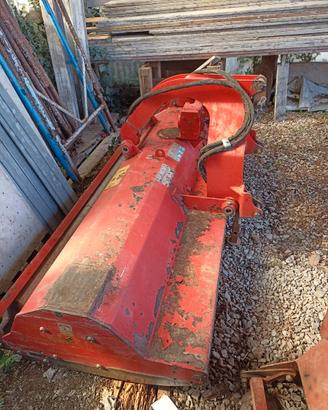 Trincia / Trinciatrice a mazze spostabile idraulic