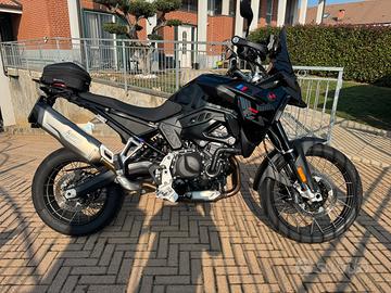 BMW F 900 GS  “2025” UNIPRO. 3800 km
