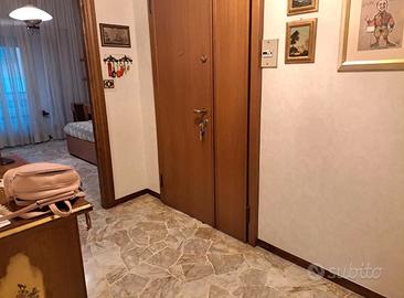 Molassana ampio appartamento con residenza e box