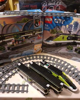 Lego treno 60337 nuovo!! misb + 1 montato