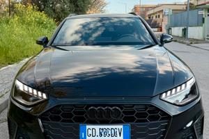 Audi A4 2.0 Tdi Mhev 163cv S-LINE Total Black