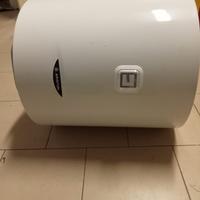 SCALDABAGNO ARISTON PRO1 R 50 V/3