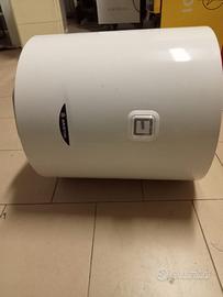 SCALDABAGNO ARISTON PRO1 R 50 V/3