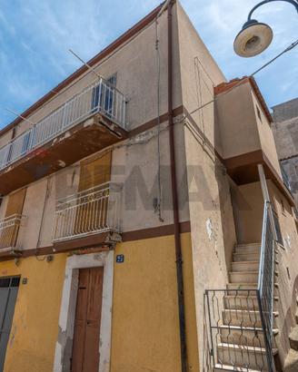 Casa Indipendente - Monterosso Almo