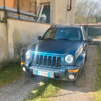 jeep Cherokee kj 2.8 04 unipro