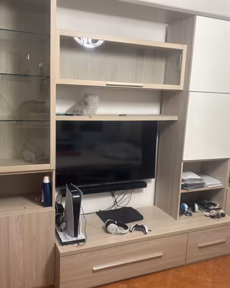 Parete attrezzata soggiorno (quasi nuova) + Arredo