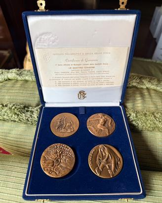 Medaglie in bronzo soggetto Le quattro stagioni
