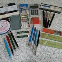 Matite , oggetti vari per l'ufficio vintage