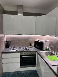 Cucina Hartè 2020 con forno, 5 fuochi, cappa