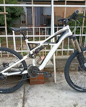 specialized enduro taglia m -Fox-650€