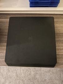 PlayStation 4 Slim + 1 controller + 6 giochi