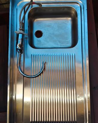 Lavandino inox