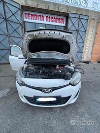 Ricambi Hyundai i20 1.2 benz 84cv del 2014