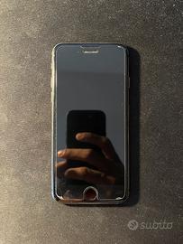 Iphone 8 • 64GB • Grigio siderale