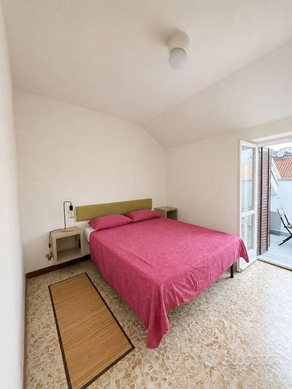 Trilocale in Aurora, foto 16 di 30
