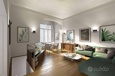 Appartamento di 120 m² con più di 5 locali a Firen
