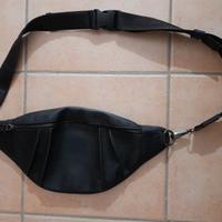 Tracolla diagonale nera Zara Accessori 