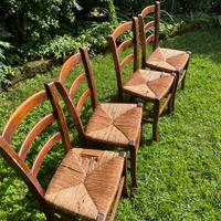 Sedie in legno con seduta in paglia