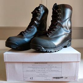 Anfibi militari originali Esercito Italiano