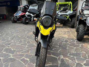 SUZUKI V-Strom 250 full