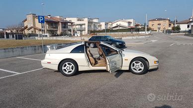 Nissan 300 zx ( BIANCO PERLATO )