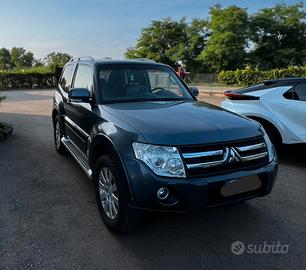 MITSUBISHI Pajero (2006-2009) - 2009