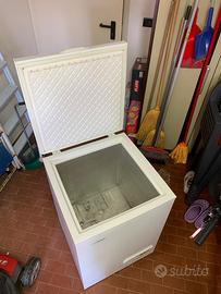 Congelatore pozzetto 100 litri