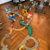Pista lavoro treni playmobil 2003