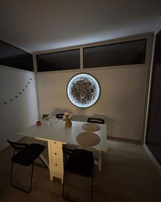 Quadro effetto crosta lunare