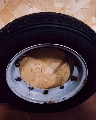 Gomma e cerchio vespa