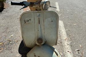 Vespa 125 anni 60
