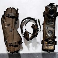 2 ricetrasmettitori e cuffie con laringofono