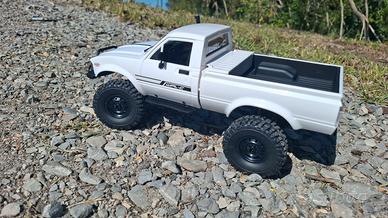 Auto radiocomandata WPL C-24