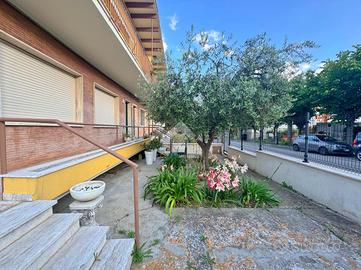 PORZIONE DI BIFAMILIARE A GIULIANOVA